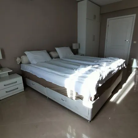 Sun Sea Aparthotel *